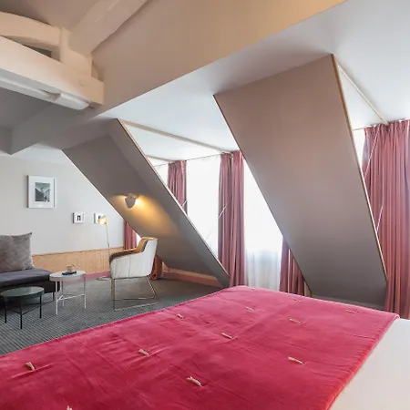 Hotel Handsome 3*
