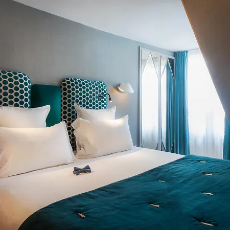 Handsome Hotel