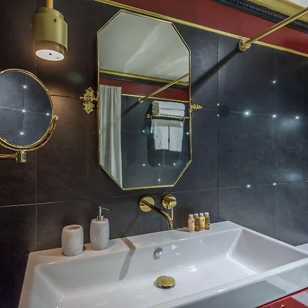 Handsome Hotel Parigi
