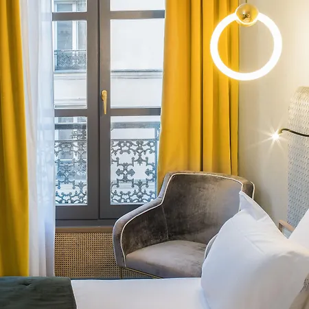 Handsome Hotel 3*