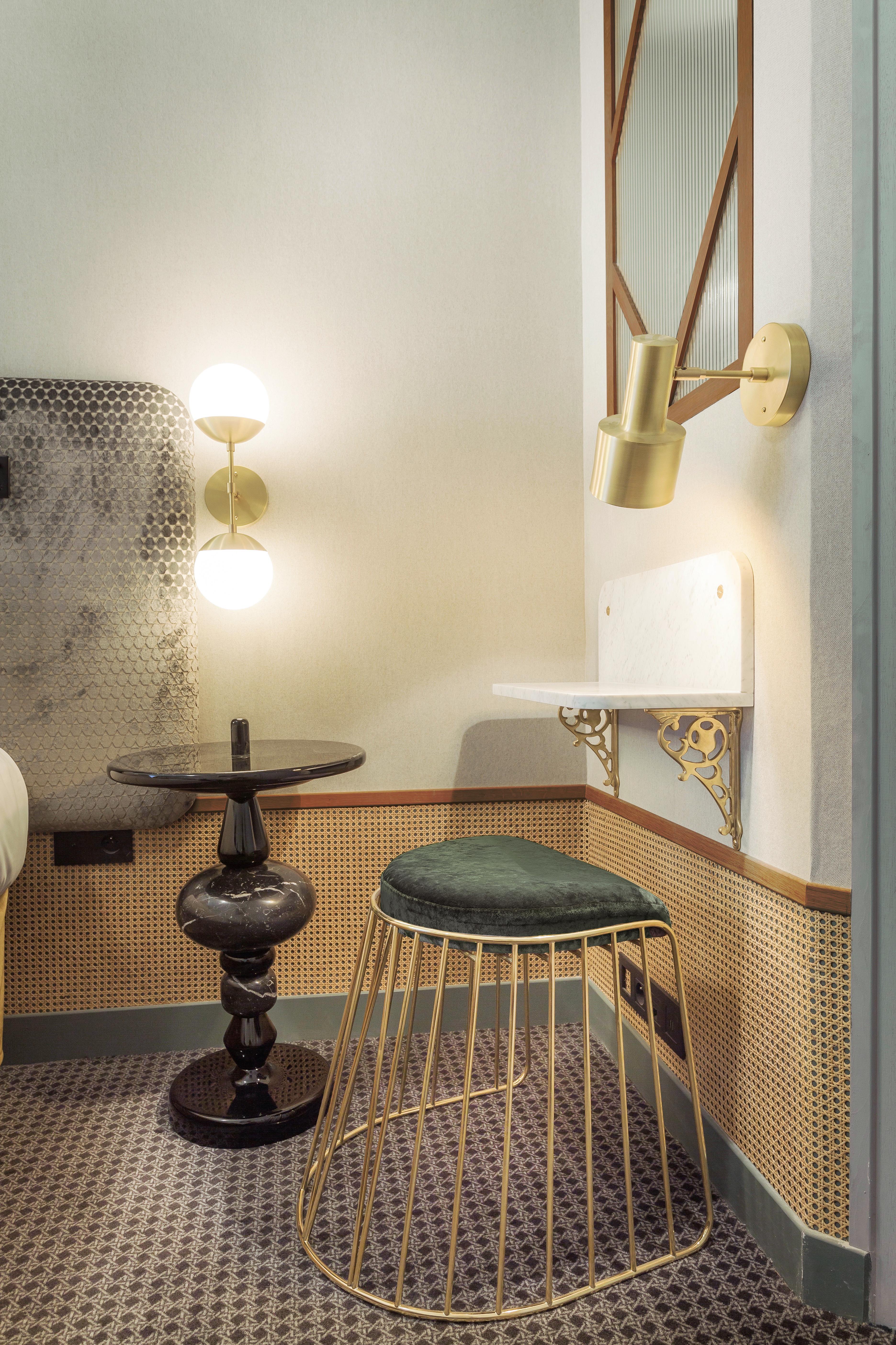 Handsome Hotel 3*
