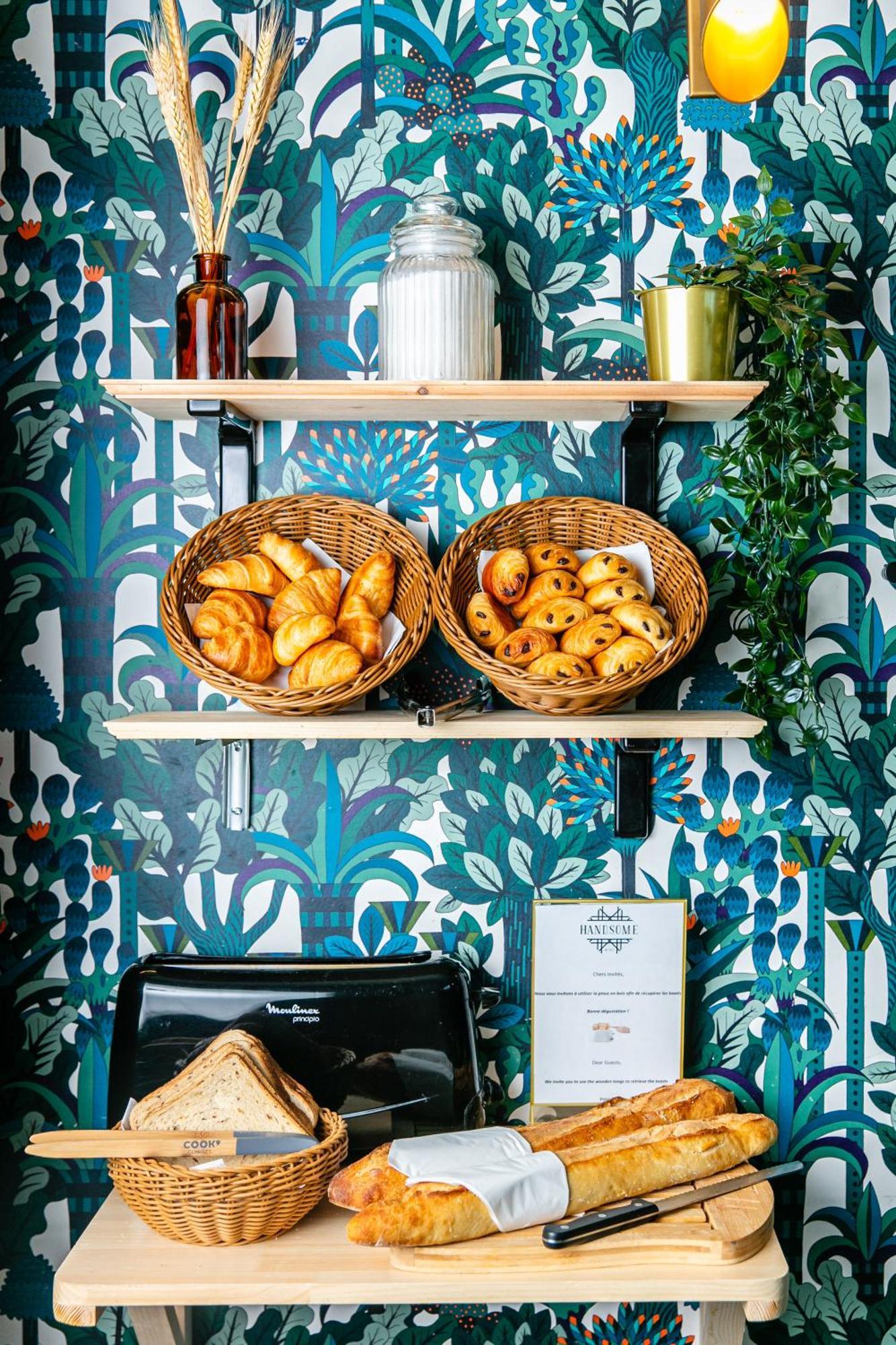 Handsome Hotel Parigi